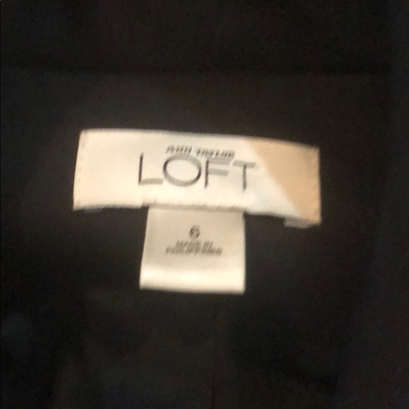 Ann Taylor Loft Blazer - Picture 6 of 7